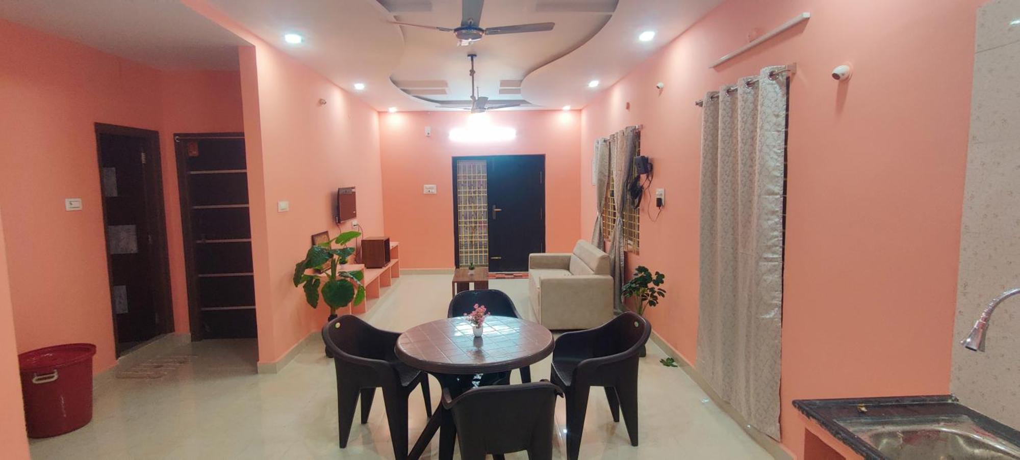 Ruhithahomestay- Ac Rooms-Free Wifi- Android Tv - Near To Alipiri- Door Service Tirupati Exteriör bild